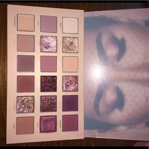 Huda Beauty New Nude Palette :)